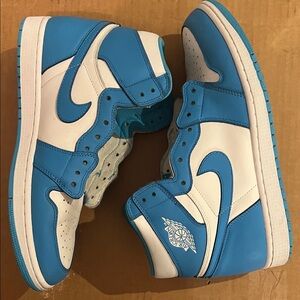 Jordan 1 retro UNC